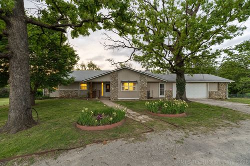 249 County Road 3309, Bartlesville, OK, 74003-1667 | Card Image
