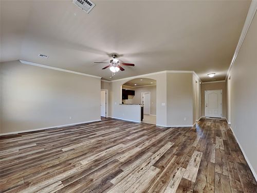 2716 Demotte Dr, Yukon, OK, 73099-1920 | Card Image