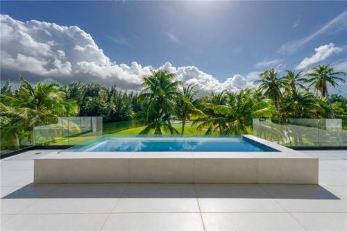 G8 Atlantic Drive, 7000 Bahia Beach Blvd., RIO GRANDE, PR, 00745 | Card Image