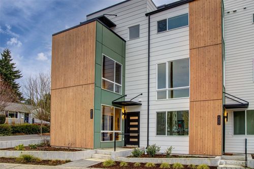 6400 Fauntleroy Way Sw, Seattle, WA, 98136 | Card Image