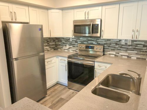 203-7808 Sonoma Springs Cir, Lake Worth, FL, 33463-7948 | Card Image