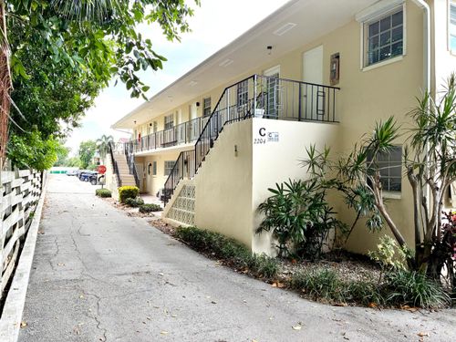 apt-26-2204 Ne 36th St, Lighthouse Point, FL, 33064-7554 | Card Image