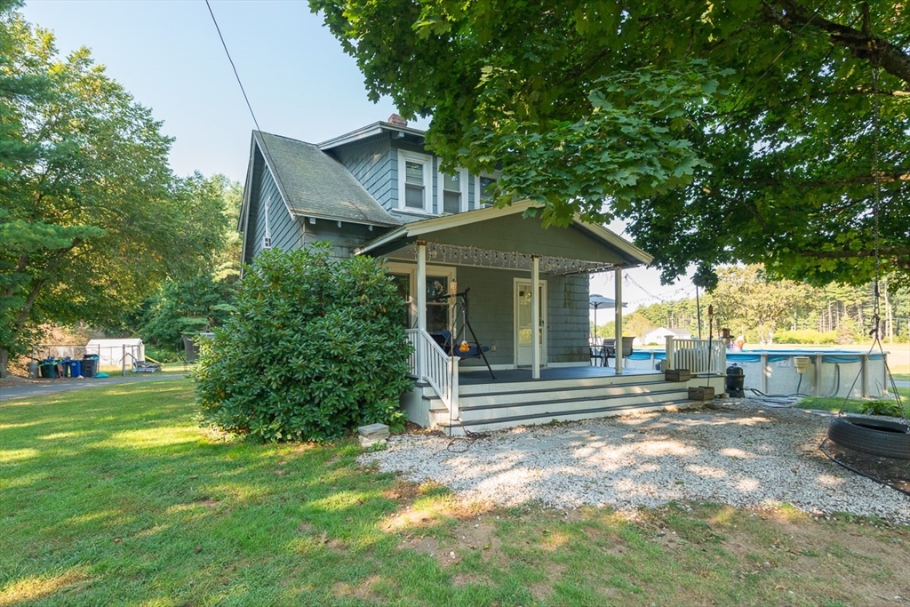 Warren Rd, Townsend, MA 01469