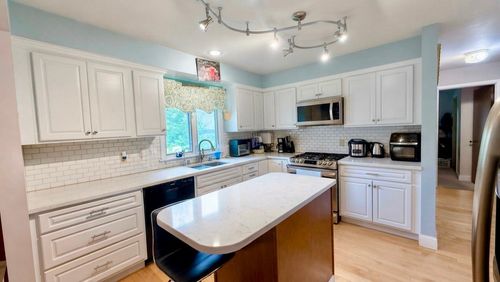 7740 47 1/2 Pl N, New Hope, MN, 55428-4503 | Card Image