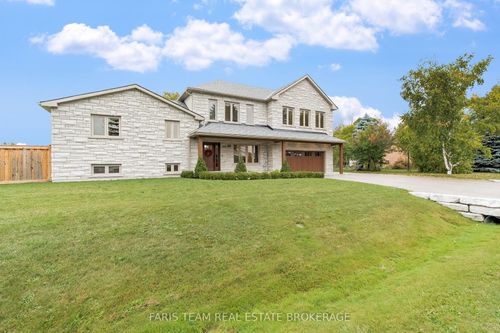 848 Church Dr, Lefroy, ON, L0L1W0 | Card Image