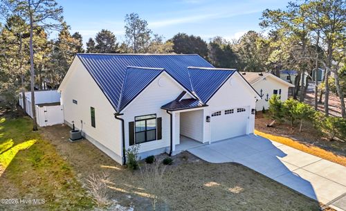 116 Nw 14th St, Oak Island, NC, 28465-7201 | Card Image