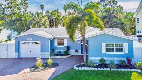 226 81st Ave N, ST PETERSBURG, FL, 33702-4440 | Card Image