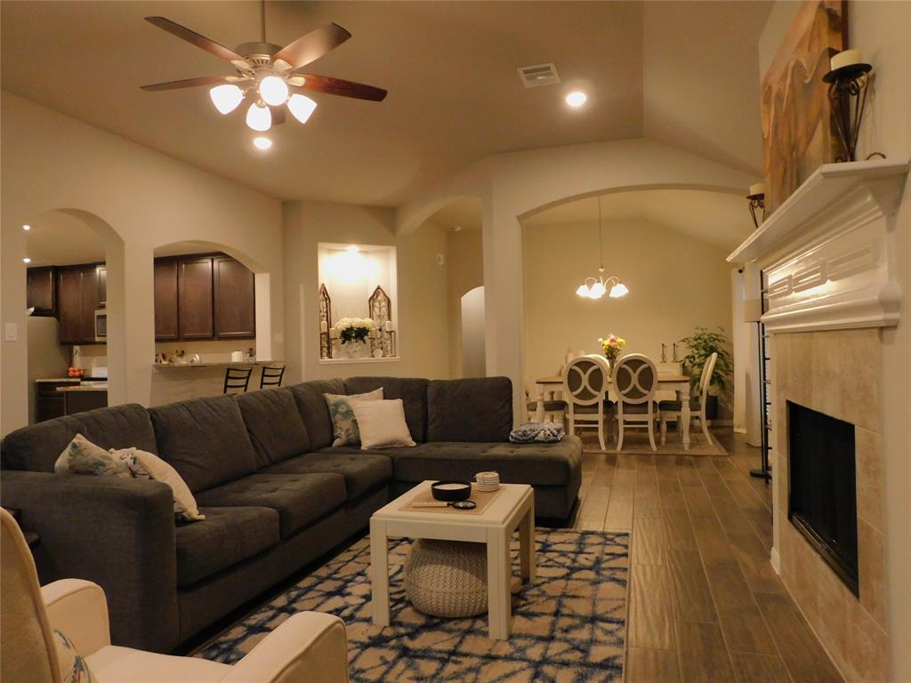 Walden Rd, Montgomery, TX 77356