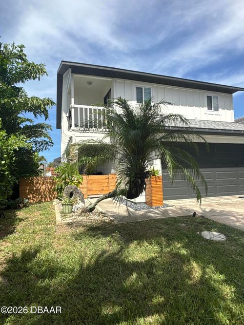 4007 S Peninsula Dr, PORT ORANGE, FL, 32127-6516 | Card Image