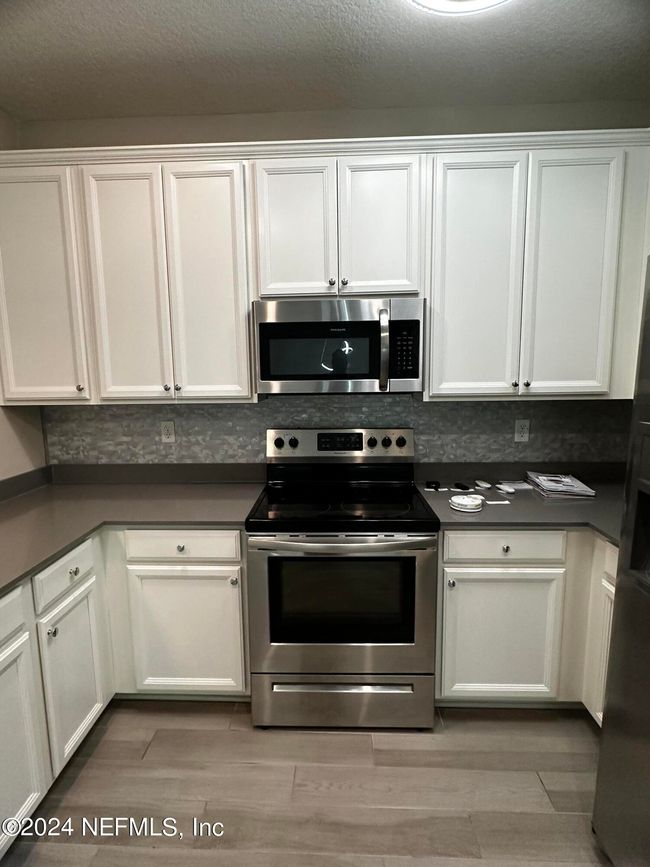 7371 Palm Hills Dr, Townhouse with 3 bedrooms, 3 bathrooms and null parking in JACKSONVILLE FL | Image 19