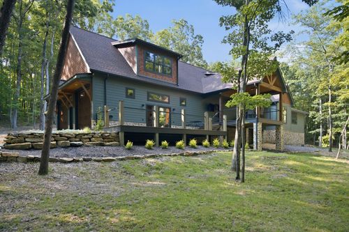 454 Highland Forest Cir, Menlo, GA, 30731-5211 | Card Image