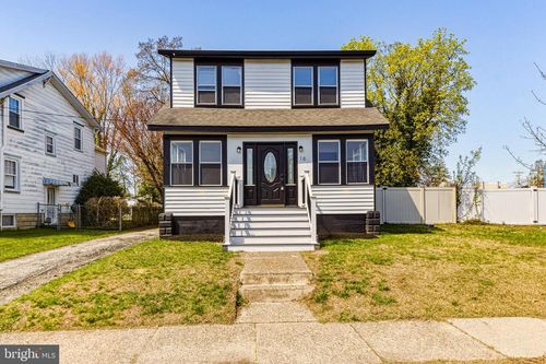 16 Madison Ave, LAUREL SPRINGS, NJ, 08021-2124 | Card Image