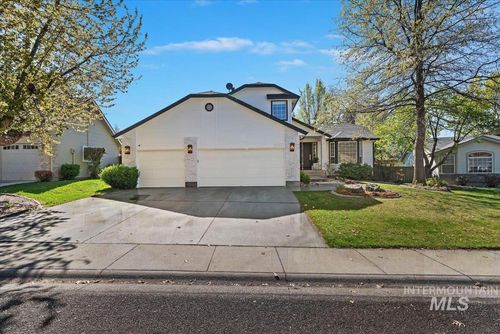 1917 E Shalimar Dr, Eagle, ID, 83616-4071 | Card Image