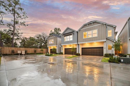 812 Glowing Dawn Dr, Houston, TX, 77018-0100 | Card Image