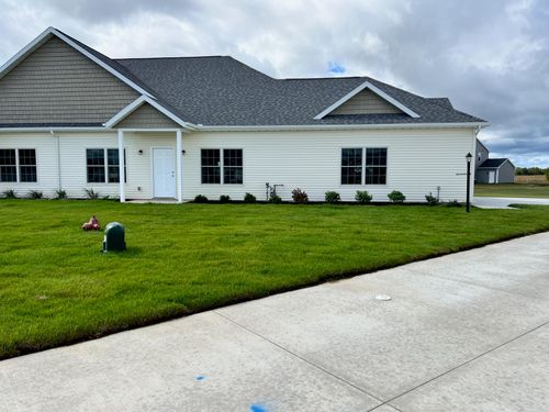 1868 Peachtree Path, Stevensville, MI, 49127-8472 | Card Image