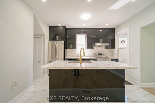 upstairs-1509 Main St E, Hamilton, ON, L8K1E2 | Card Image