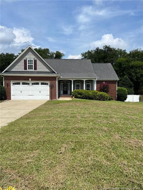 124 Hurdle Ln, Raeford, NC, 28376-8116 | Card Image