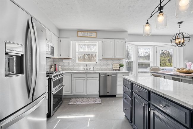 9304 Marshall Rd, House other with 5 bedrooms, 4 bathrooms and 2 parking in Cranberry Township PA | Image 8
