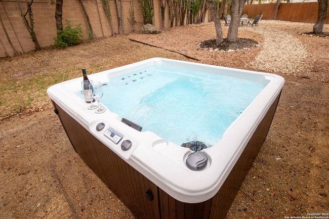 2607 Whisper Dove St, House other with 5 bedrooms, 4 bathrooms and null parking in San Antonio TX | Image 6