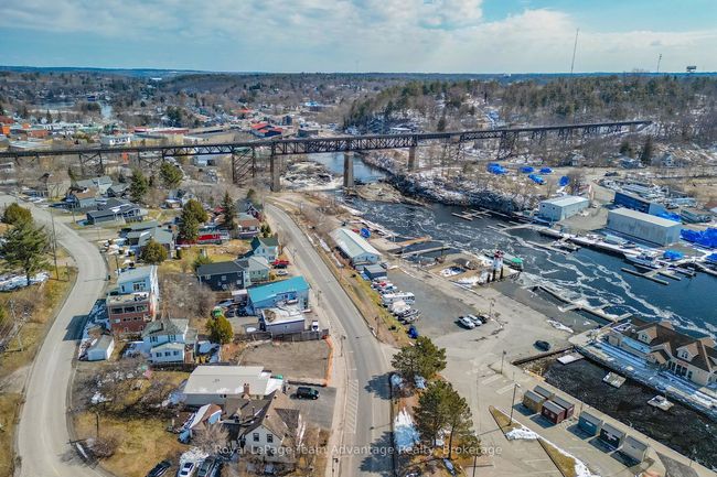 22 Bay St, Home with 0 bedrooms, 0 bathrooms and null parking in Parry Sound ON | Image 18