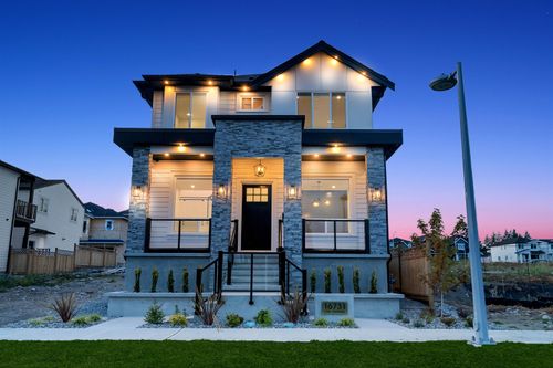 16731 19 Ave, Surrey, BC, V3Z | Card Image