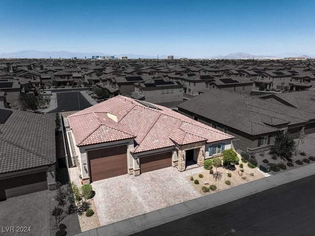 4250 Lailah Skye Ave, House other with 4 bedrooms, 4 bathrooms and null parking in Las Vegas NV | Image 44