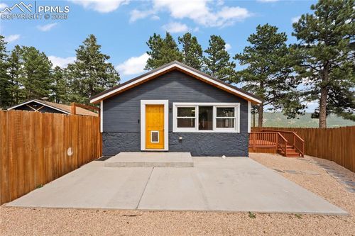 730 W Us Highway 24, Woodland Park, CO, 80863-8900 | Card Image