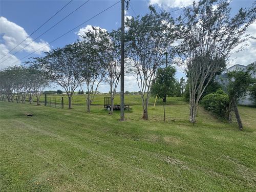 1202 County Road 49, Angleton, TX, 77515 | Card Image