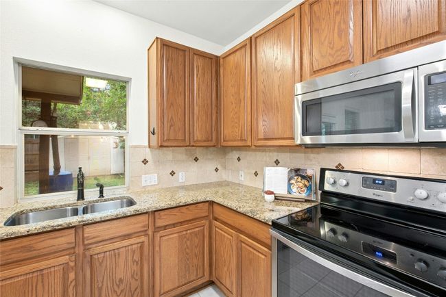 11024 Mint Julep Dr, House other with 3 bedrooms, 3 bathrooms and 4 parking in Austin TX | Image 11