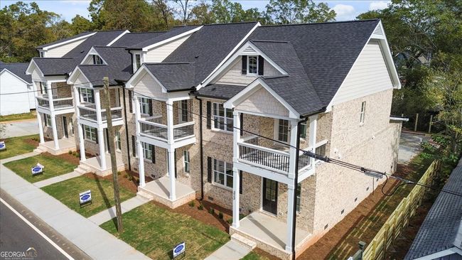 321 S Madison Ave, Townhouse with 4 bedrooms, 3 bathrooms and null parking in Monroe GA | Image 41
