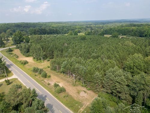 3876 Campbell Rd, Rose City, MI, 48654-9785 | Card Image