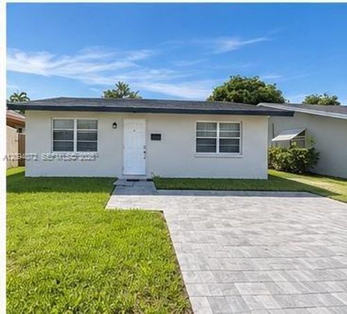 5712-5712 Nw 48th Way, Tamarac, FL, 33319-2837 | Card Image