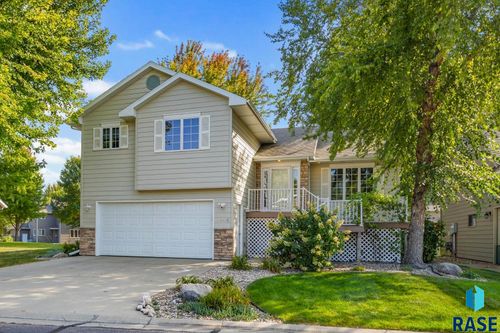 4944 S Kalen Pl, Sioux Falls, SD, 57108-4807 | Card Image