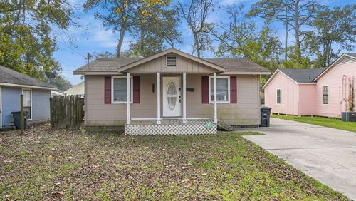 4724 Bradley St, Baton Rouge, LA, 70805-6918 | Card Image