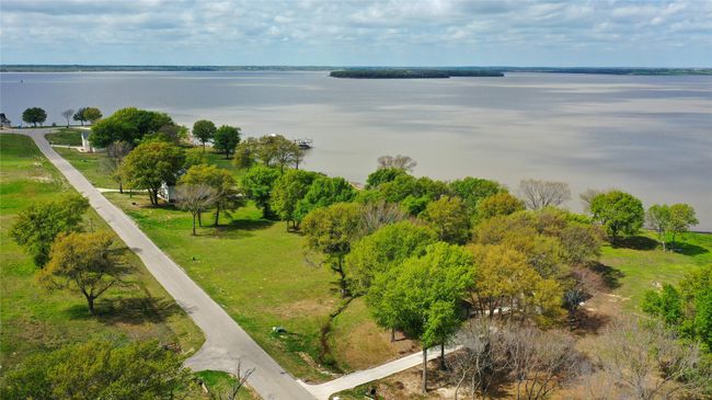 1520 Shoreline Dr, Home with 0 bedrooms, 0 bathrooms and null parking in Kemp TX | Image 4