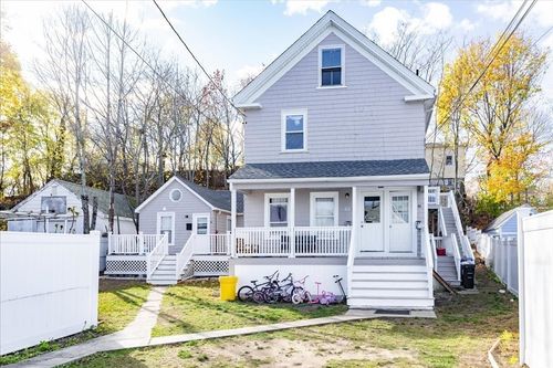 42-44 Columbia St, Malden, MA, 02148-3014 | Card Image