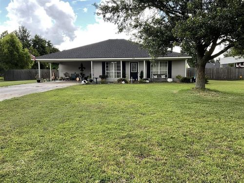 1468 Muskhogean Dr, Lake Charles, LA, 70611-4927 | Card Image