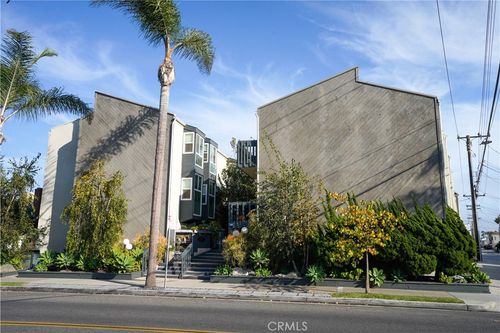 apt-10-320 12th St, Seal Beach, CA, 90740-6441 | Card Image