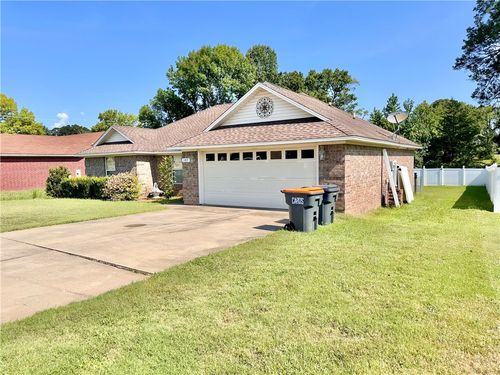 107 Ashbrook Ln, Russellville, AR, 72802-2342 | Card Image