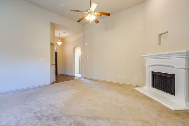 4013 Lazy River Ranch Rd, House other with 3 bedrooms, 2 bathrooms and null parking in Roanoke TX | Image 6