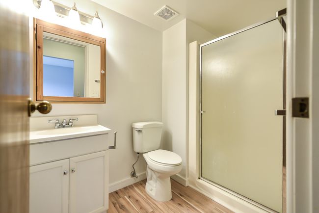 Primary Bath | Image 10