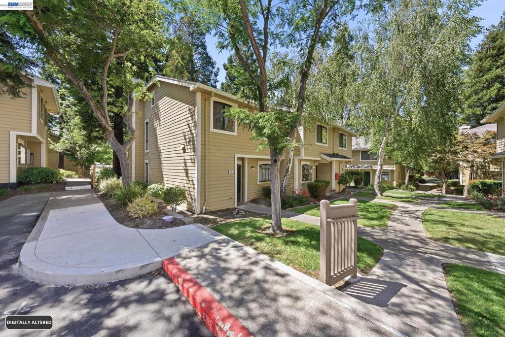 Residential in Martinez 3