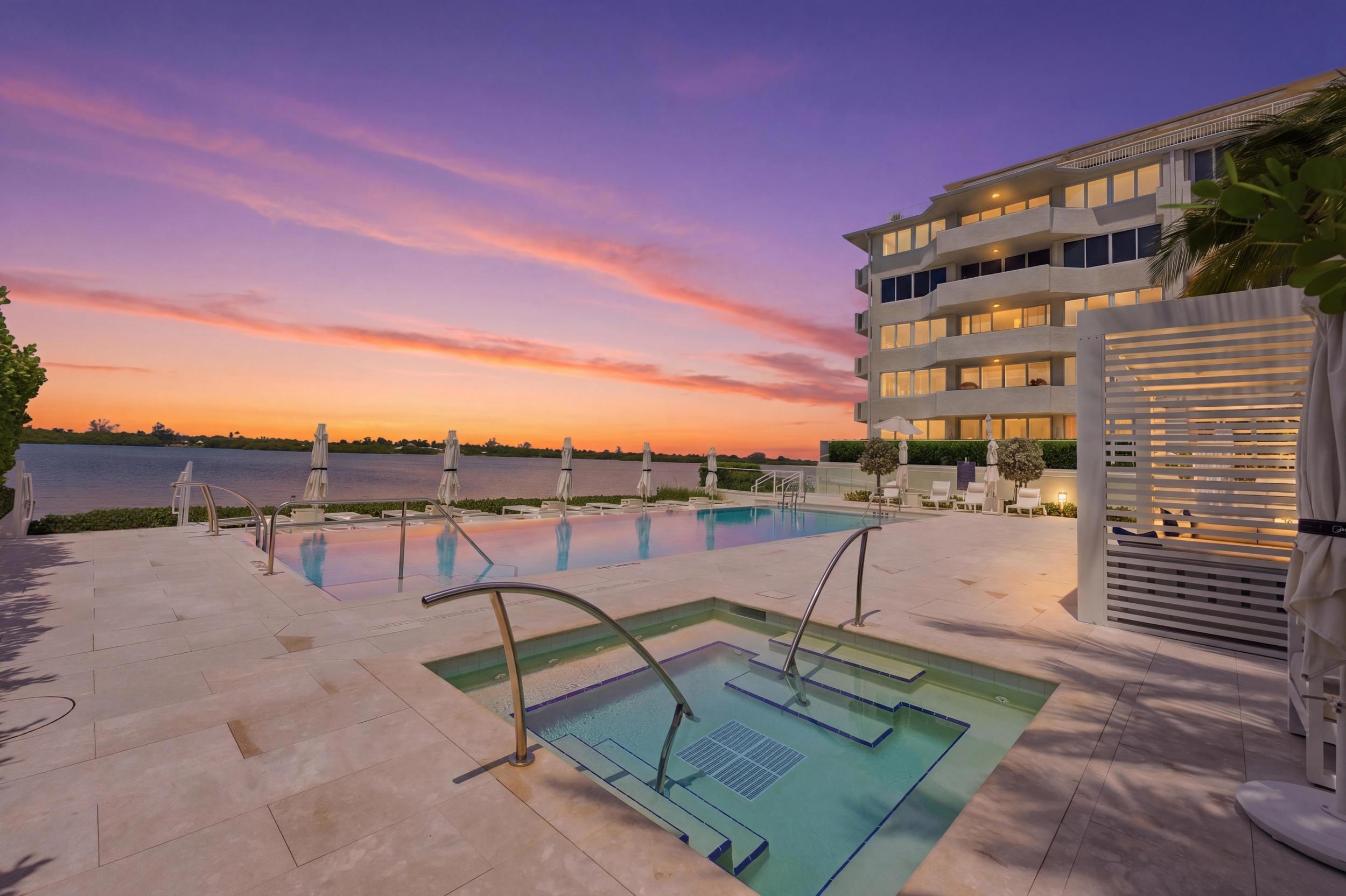 Residential in Palm Beach 4