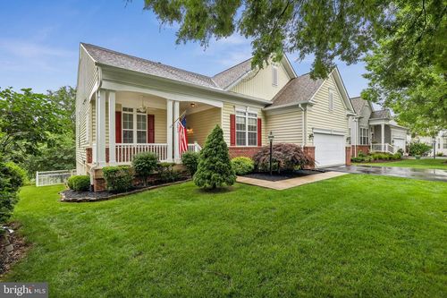 12975 Dunbarton Dr, BRISTOW, VA, 20136-2571 | Card Image