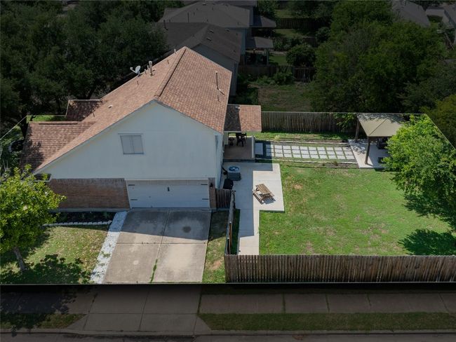 1424 Roxannes Run, House other with 4 bedrooms, 3 bathrooms and 4 parking in Pflugerville TX | Image 15