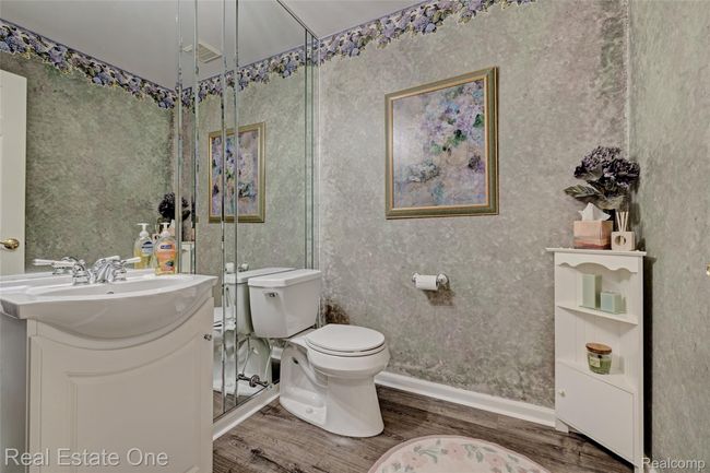 Powder bath | Image 24