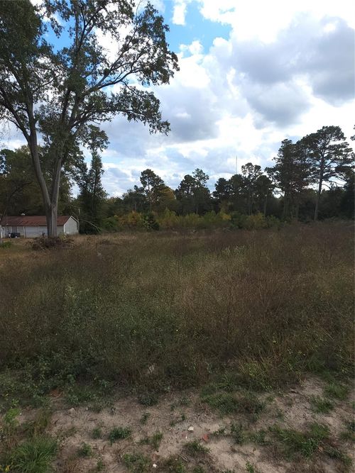 2303 S Fredonia St, Nacogdoches, TX, 75964-5801 | Card Image