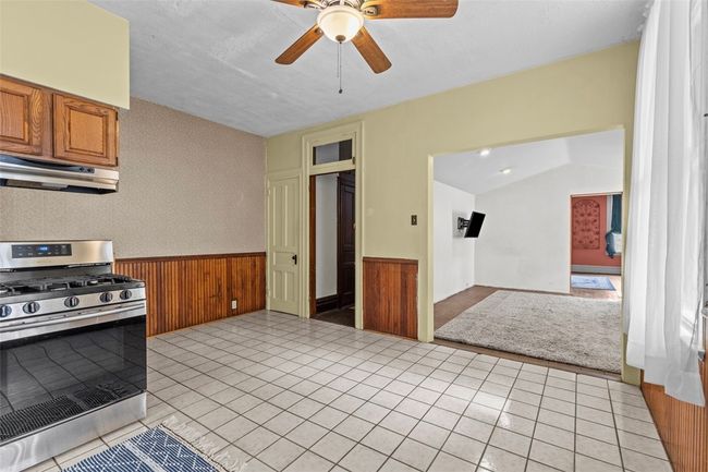 Kitchen | Image 10