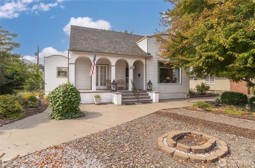 106 N Franklin Ave, Wenatchee, WA, 98801-2154 | Card Image