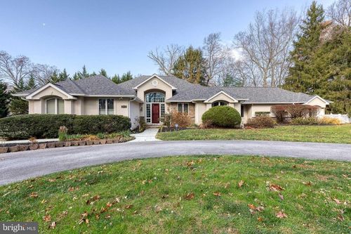 2972 Jennings Chapel Rd, WOODBINE, MD, 21797-7818 | Card Image